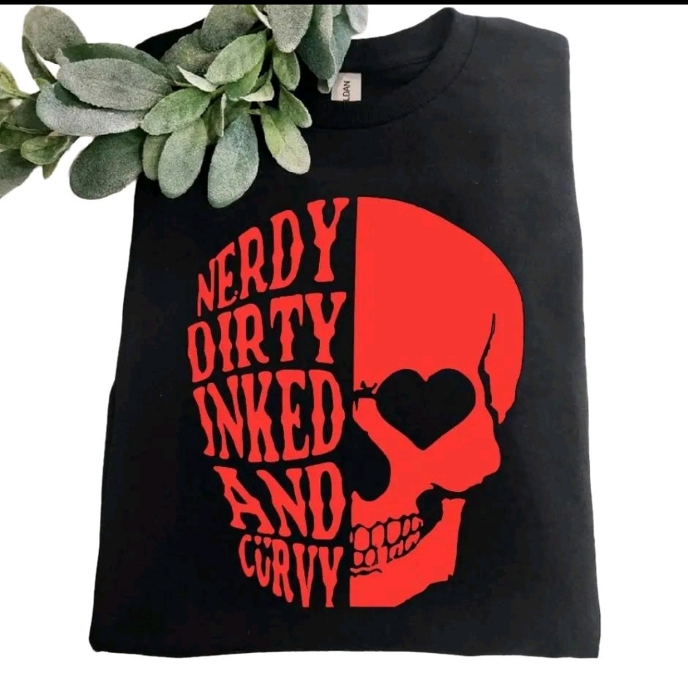 Skull shirt nerdy dirty inked curvy popular trending cute Black And Red